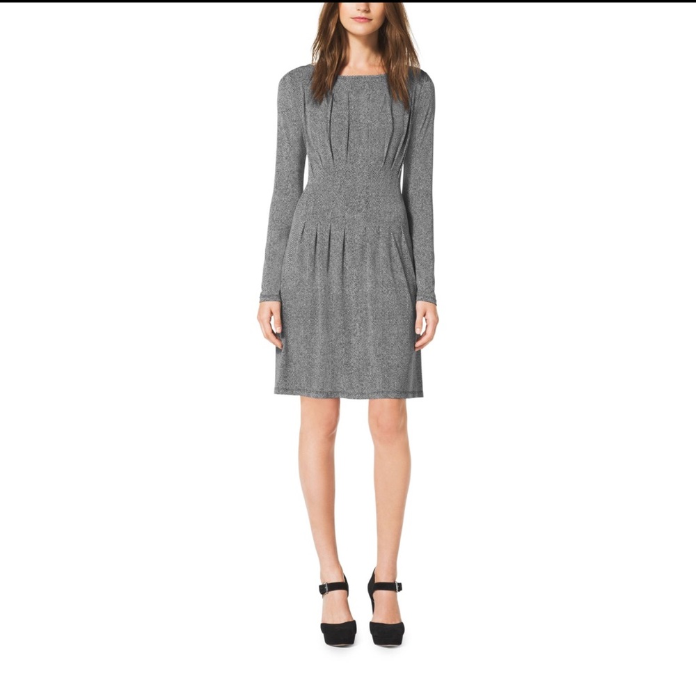 NWT Michael Kors Black & White Pleated Dress